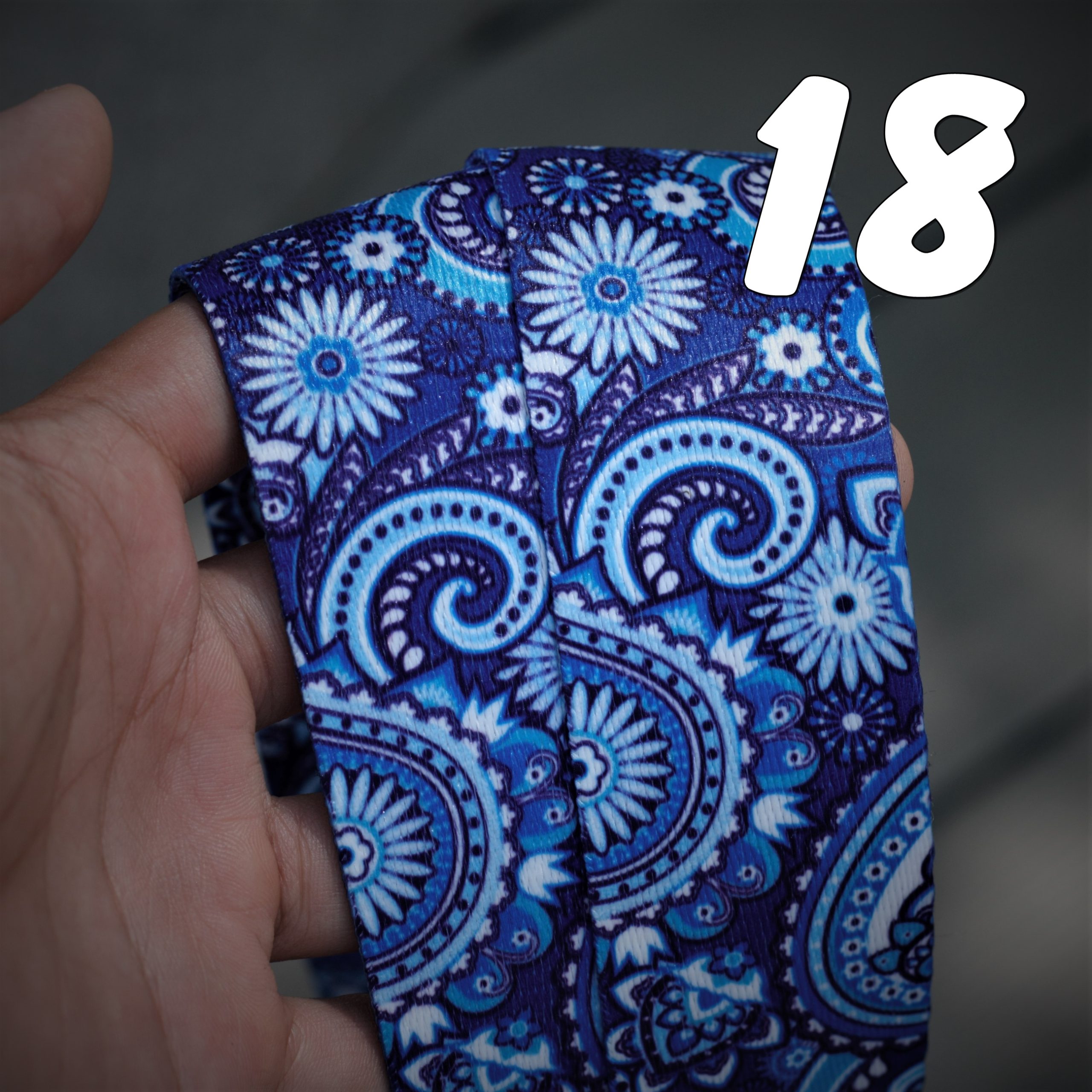 Mã 18 – Biển Xanh