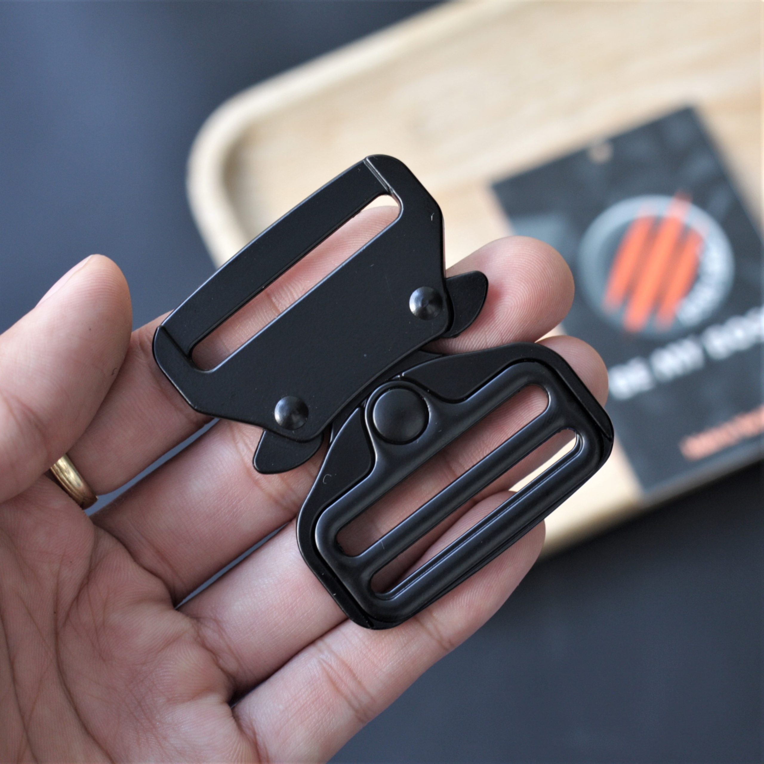 Khóa Gài / Khóa Bấm