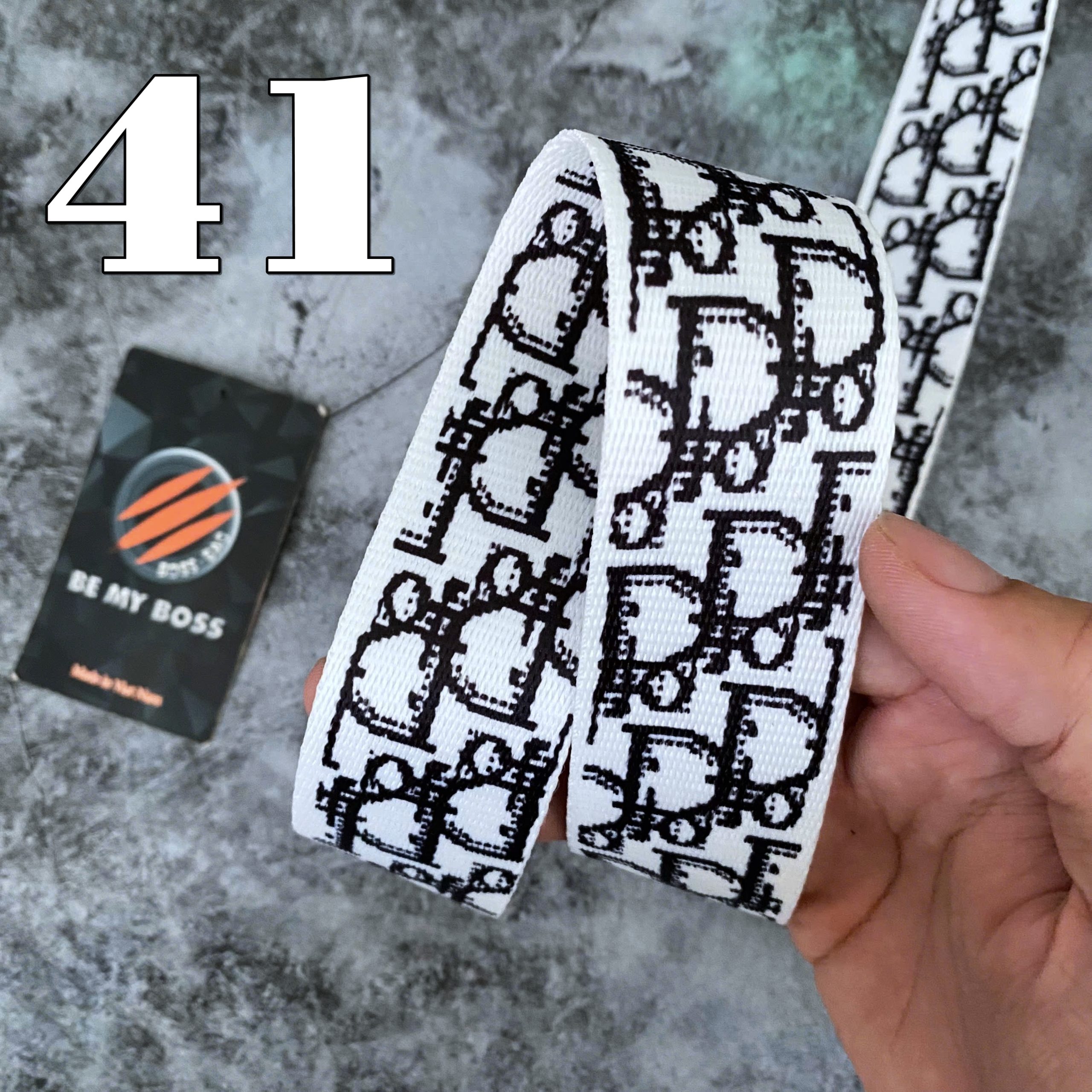 Mã 41 – DIOR 1