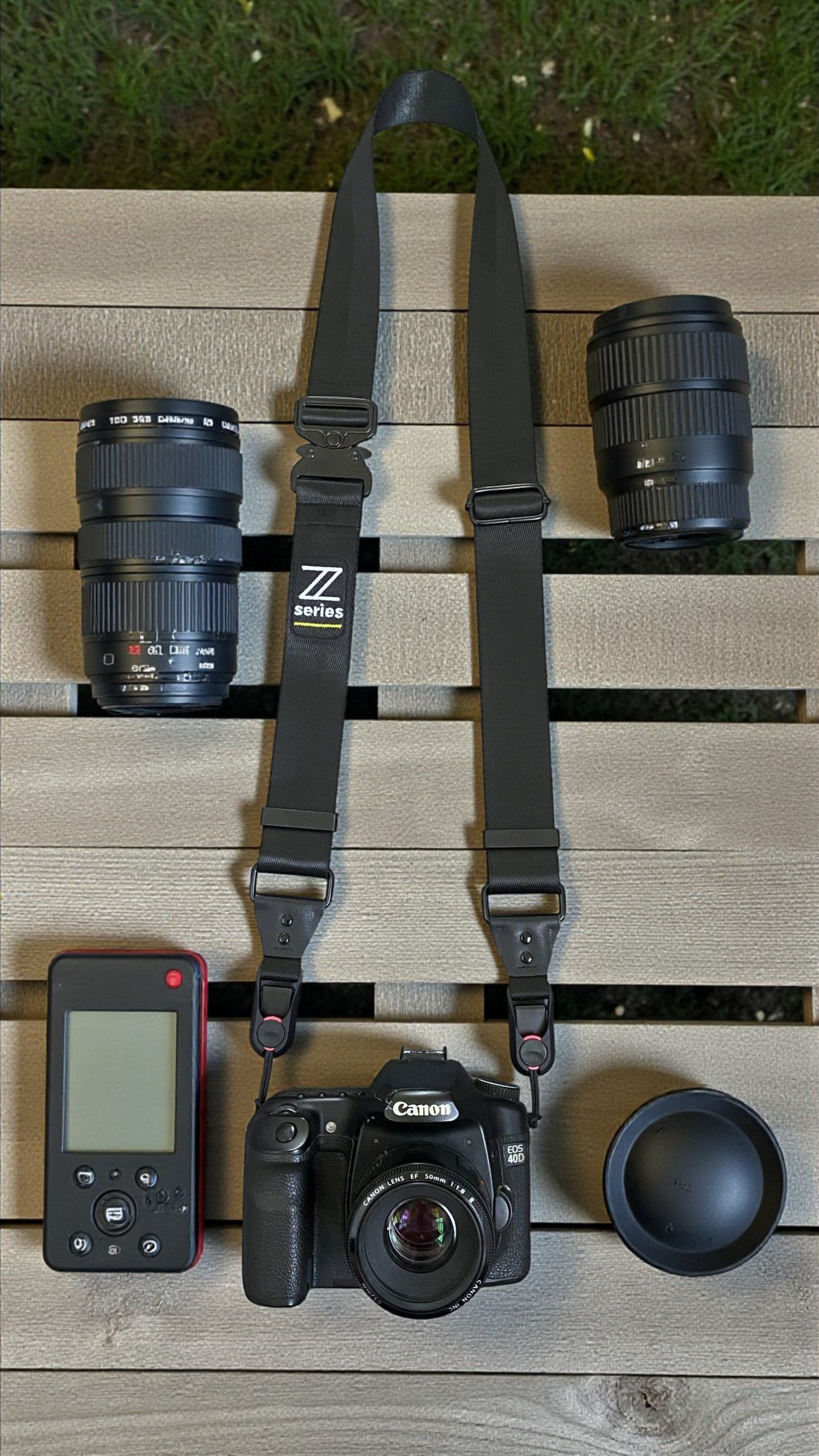 [2 in 1] Đeo Máy Ảnh Thao Tác Nhanh Đen Cover Z Series